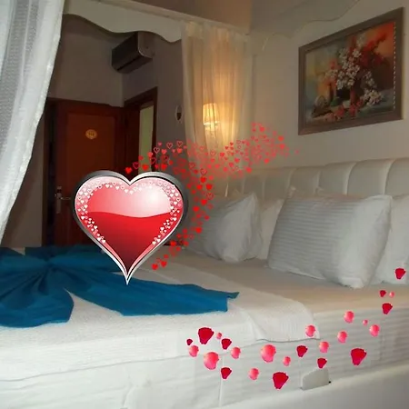 Hotel Mavi Inci Park 3*