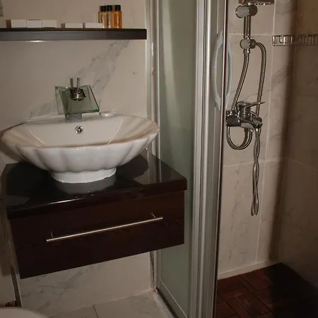 蓝色珍珠公园酒店 酒店 3*