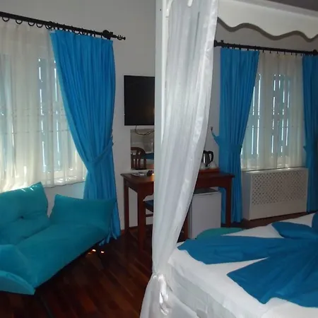 Otel Mavi Inci Park 3*