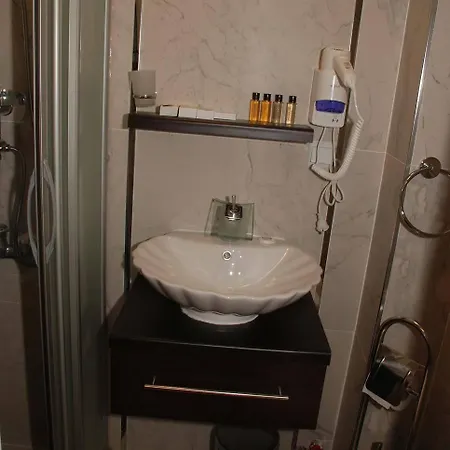 蓝色珍珠公园酒店 酒店 3*