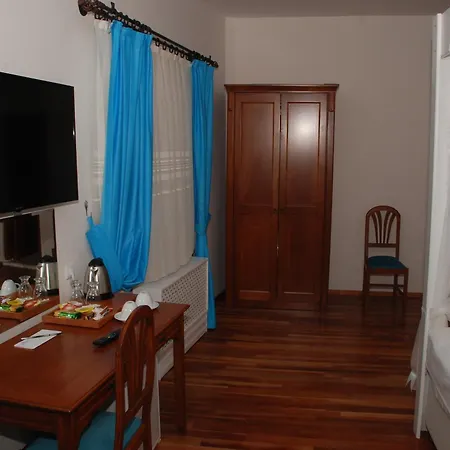 Mavi Inci Park Otel
